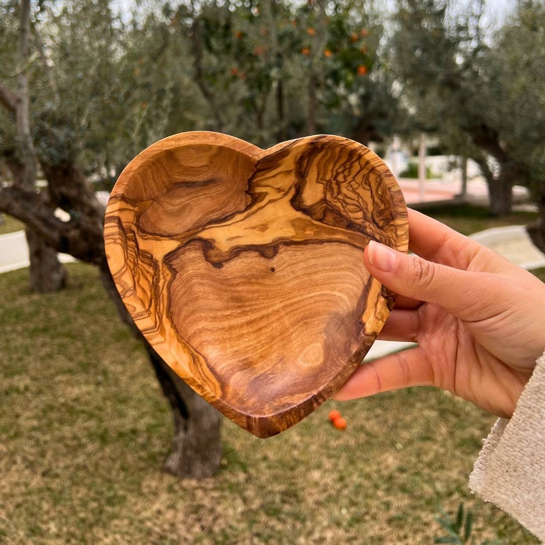 Grand Cœur en Bois d'Olivier