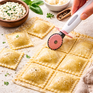 Rouleau Découpe-Pâte Dentelé