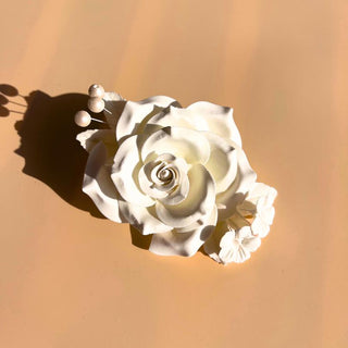 Fleurs "Passion G.M blanc " en sucre comestibles